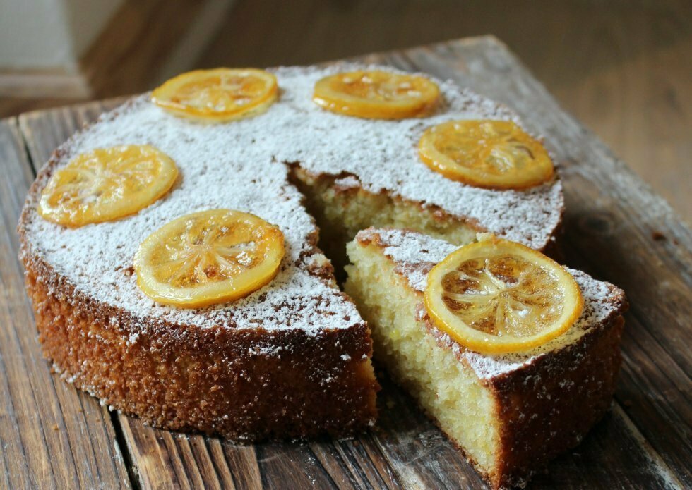 Citronkage: Dolce Di Amilfi - Kage og bagværk: 10 smagfulde opskrifter på kager og hjemmebag