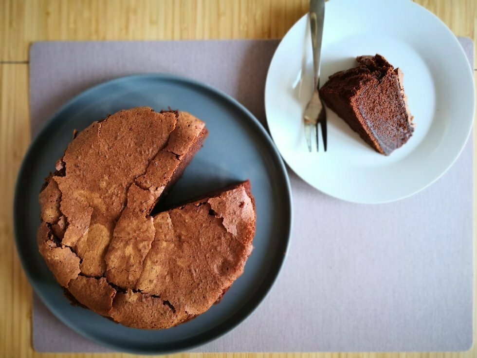 Chokoladekage - Kage og bagværk: 10 smagfulde opskrifter på kager og hjemmebag