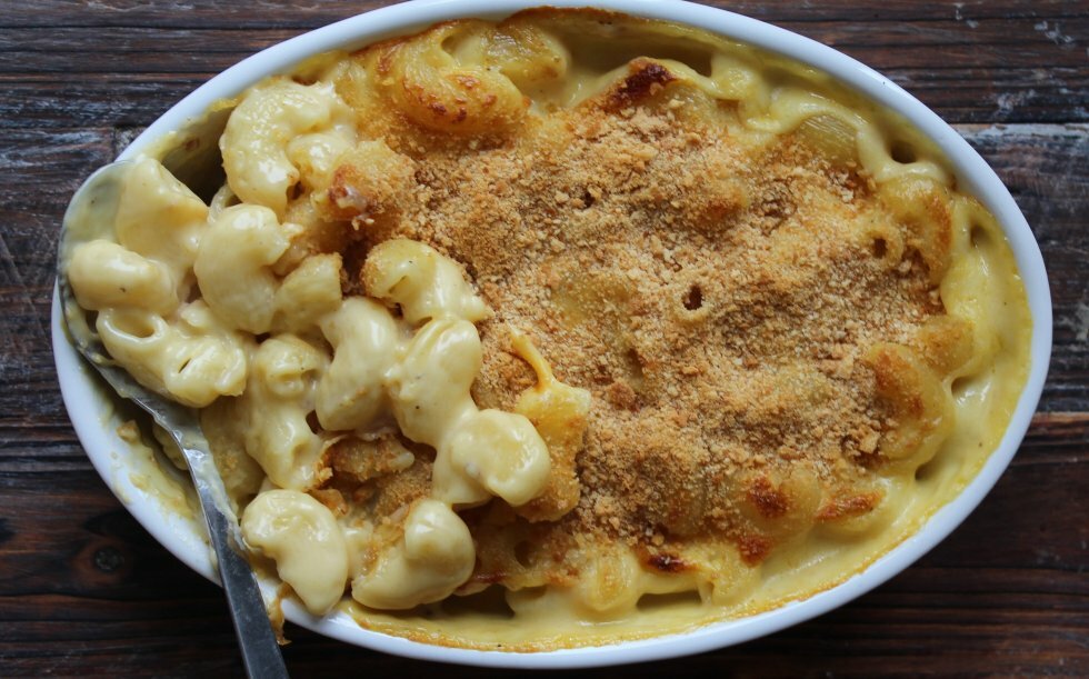Mac n Cheese: Macaroni and Cheese