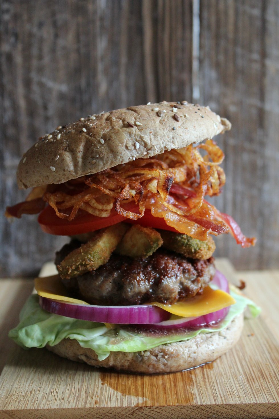 Burger med sortfodsgris/hamburgesas