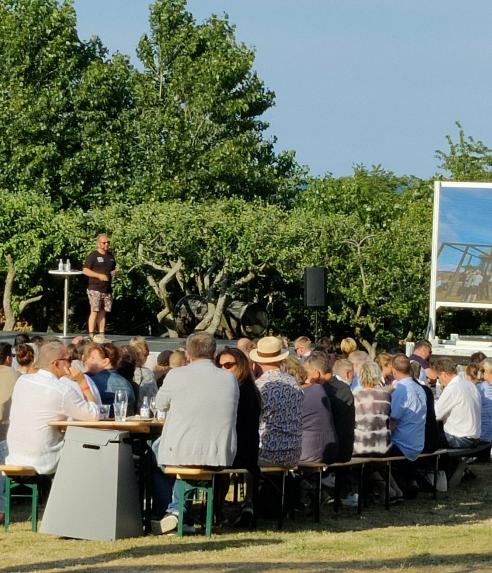 Sol over Gudhjem 2021: Mad-oasen, der stillede det drabelige restaurantbesøg-underskud i en mellemting mellem festival og gourmet