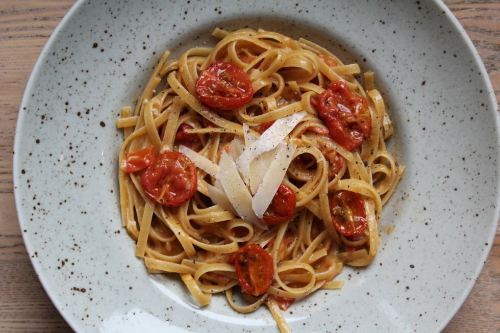 Pasta al pomodoro fresco: Spaghetti med frisk tomat