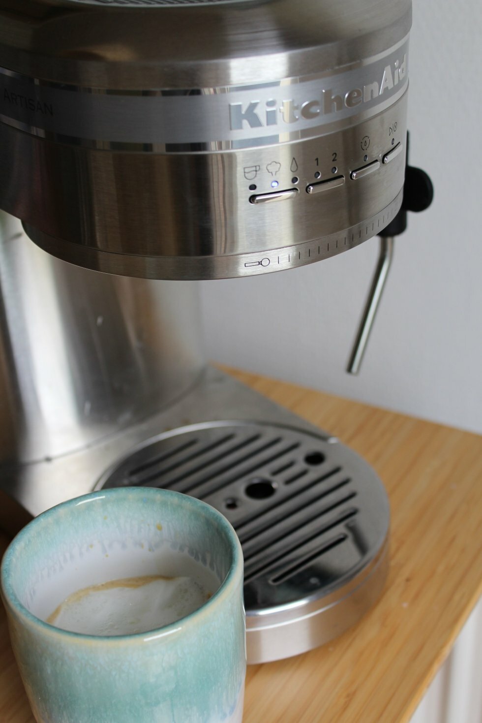 Anmeldelse: Kitchenaid Artisan Espressomaskine