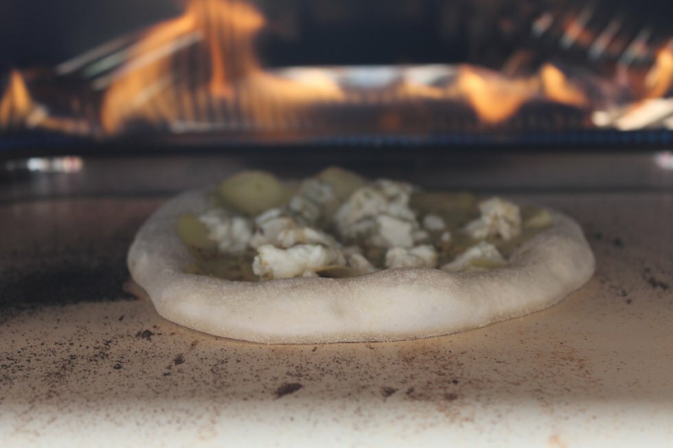Pizza-magi in the making. - Test: Ooni Koda 16 Pizzaovn