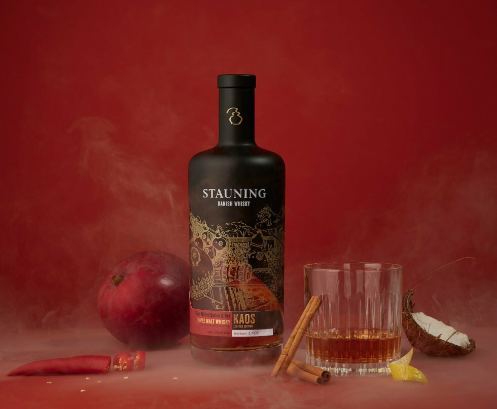 Stauning Whisky løfter sløret for caribisk julewhisky