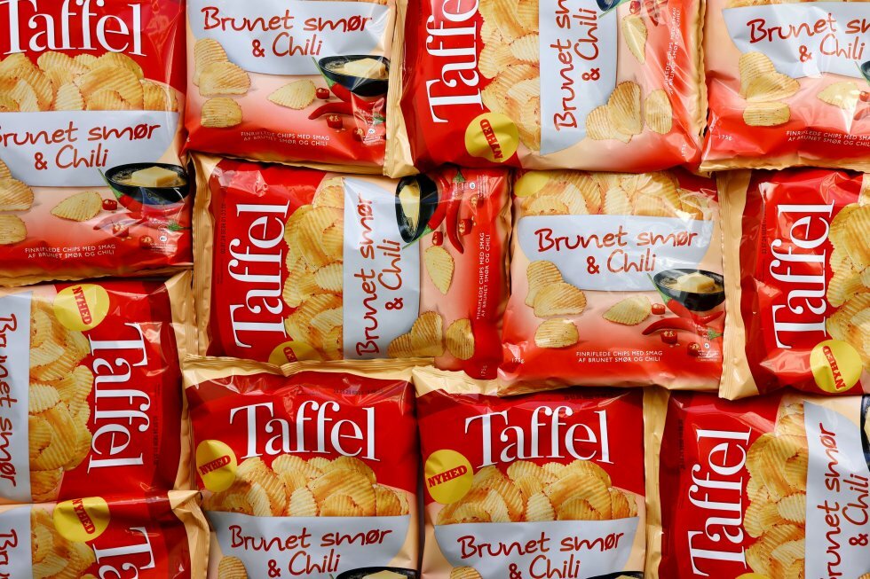 Taffel har lanceret to nye smagsvarianter til snack-aften: Brunet smør & Chili og Havsalt & Osteknas
