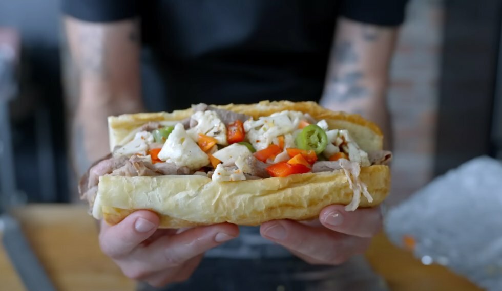 Nu kan du endelig få opskriften på Chicago-style Italian Beef fra The Bear