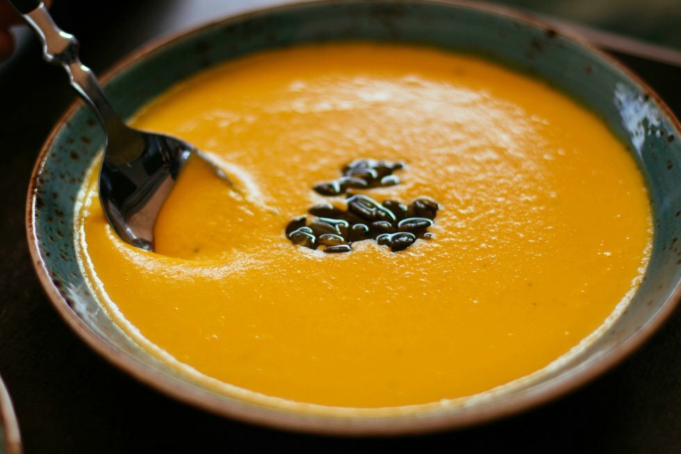 Den rigtige måde at genopvarme frossen cremet suppe