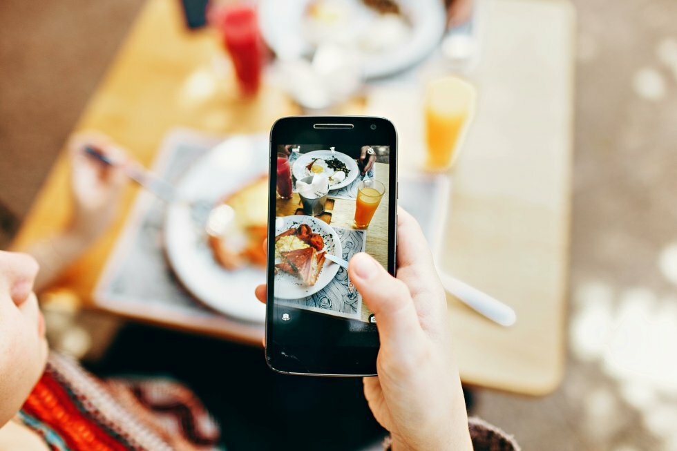 Hvornår bliver morgenmad til brunch?