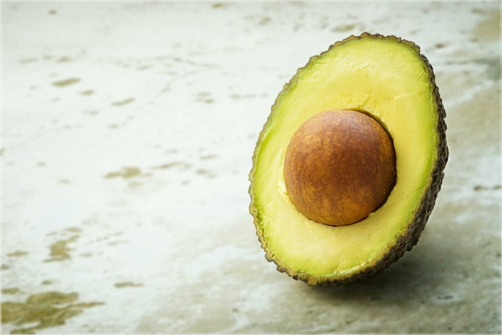 5 måder at modne en avocado hurtigere på