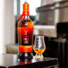 Fire & Cane: røget whisky og sød rom mødes i nyt Glenfiddich-eksperiment 
