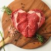 Supermarked i England sælger hjerteformet gigantbøf til Valentinsdag