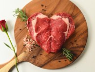 Supermarked i England sælger hjerteformet gigantbøf til Valentinsdag
