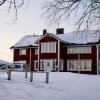 Vinterbadning, polar-safari og finedining: arktisk eventyr i Lapland hos Aurora Estate