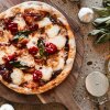Pizza-Gorm eliminerer frysepizzaen med friske bagselv-pizzaer til Corona-hverdagen