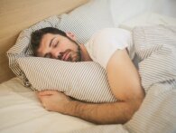 Spis dig til at sove bedre: Sådan gør du