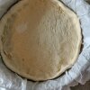 Tiella-bund klar til fyld.  - Tiella: Italiensk indbagt pizza-brød fra Gaeta