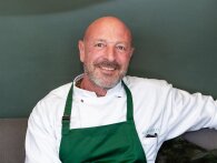 Danske kokkeikon Alan Schultz vender tilbage til komfuret med Parsley Salon