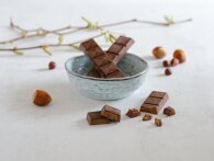 EASIS har lanceret fire nye varianter af sukkerfri chokoladebarer