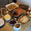 Den komplette Thanksgiving.  - Thanksgiving middag med helstegt kalkun og tilbehør