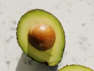 Sådan får du en avocado til at modne hurtigere