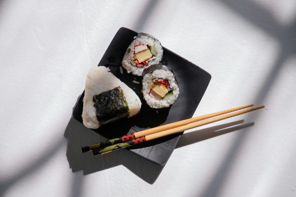 Sådan ruller du hjemmelavet sushi