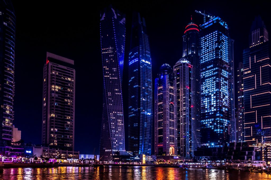 Dubai skriver gastronomihistorie: To restauranter får tre MICHELIN-stjerner for første gang