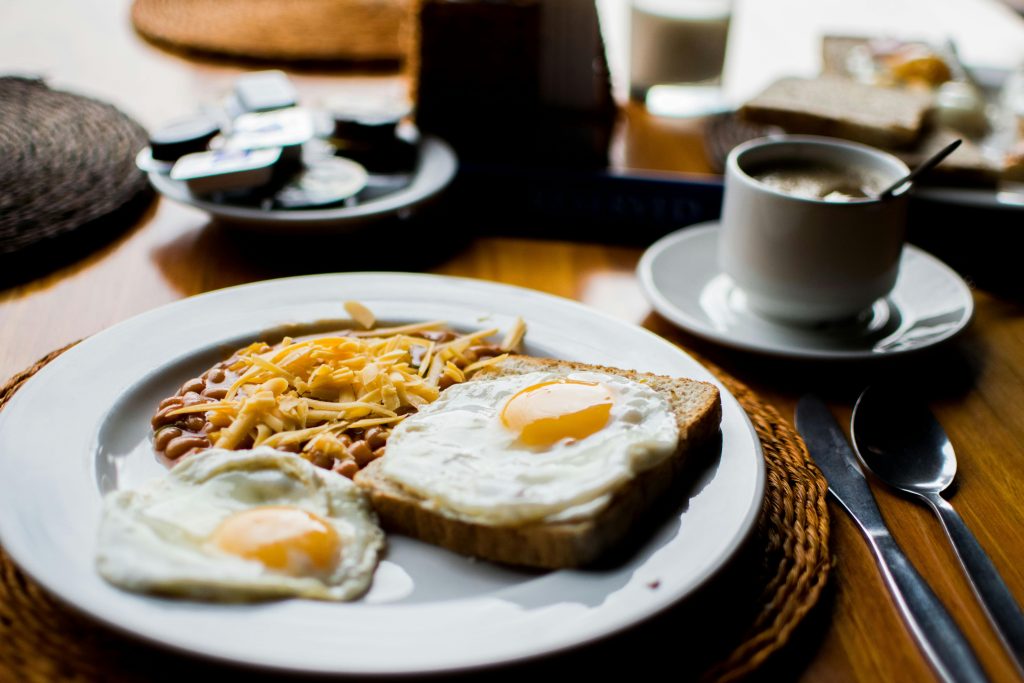Sådan laver du den perfekte morgenmad på under 10 minutter