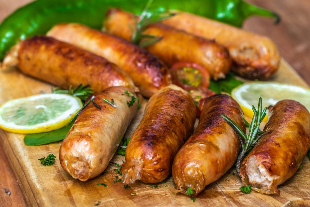 Grill flere hotdogs på én gang med denne geniale spyd-hack