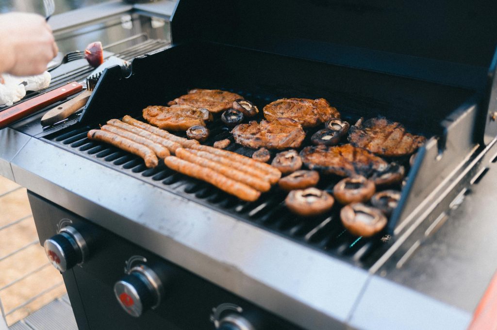 Sådan forvandler du din gasgrill til en snedig pizzaovn