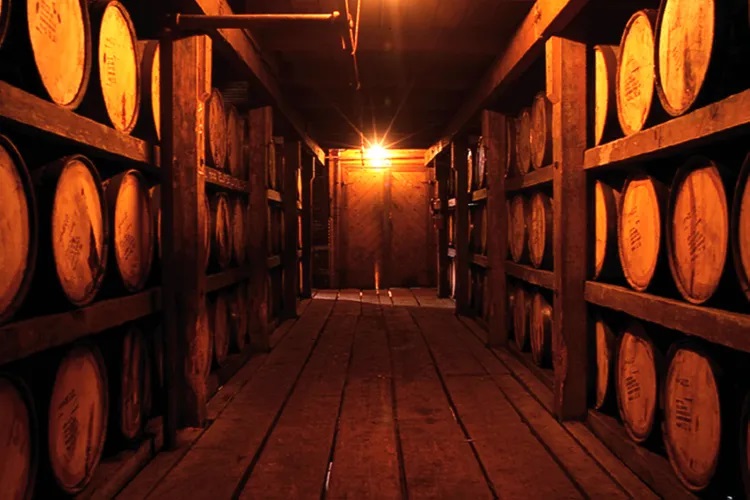 Buffalo Trace åbner dørene for en spøgelsesjagt med whiskey og historier