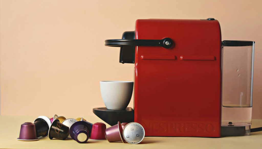 Lav koldbryg som en chef direkte fra din Nespresso-maskine