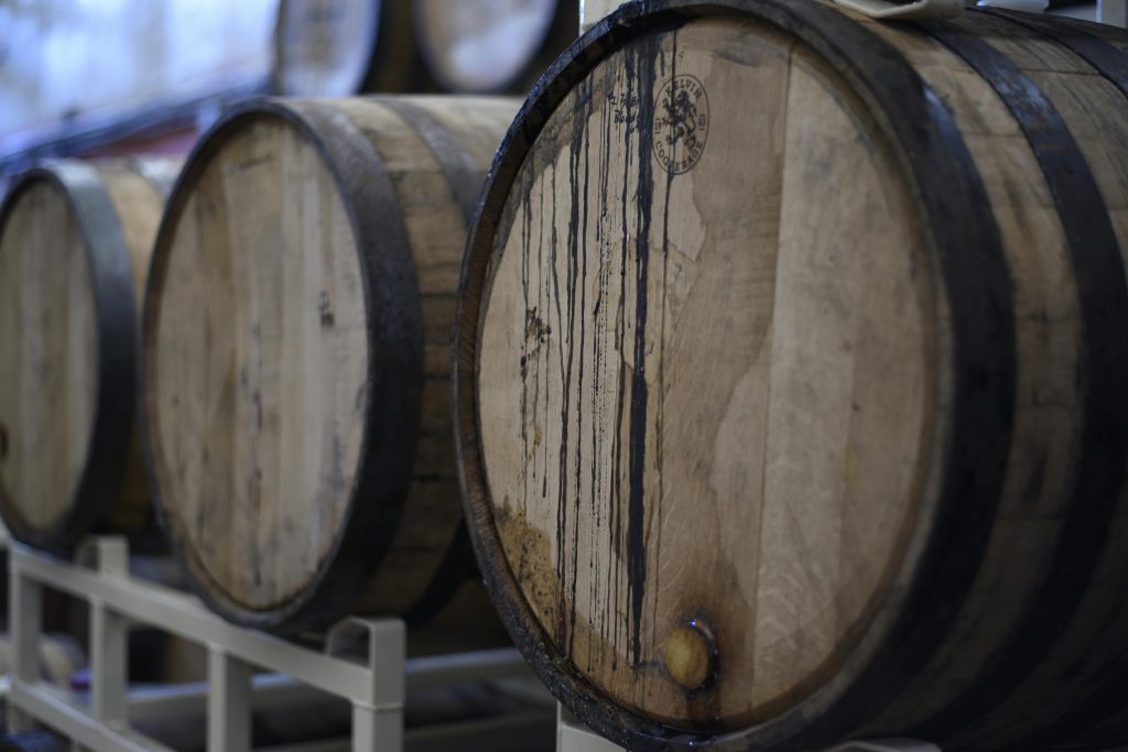 Hvad betyder ‘Single Cask’ egentlig, når det står på en whiskyflaske?