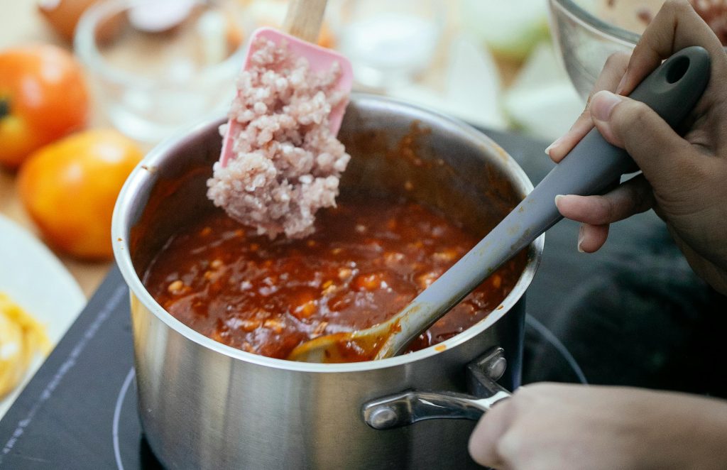 Det hurtige trick der gør din chili-gryderet mere mættende på ingen tid