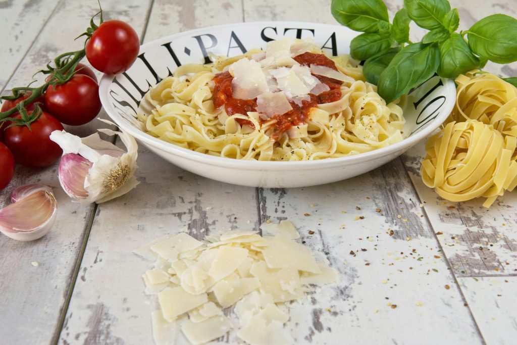 Drop den kedelige “parmesan” – din pasta fortjener den ægte vare