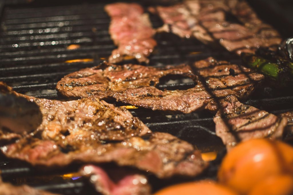 8 steakudskæringer du altid bør købe – og 4 du helst skal undgå