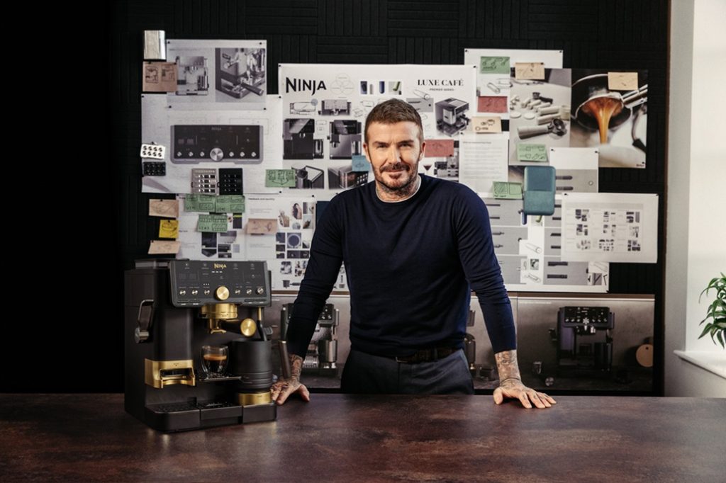 David Beckham sætter sit præg på ny eksklusiv Ninja-espressomaskine